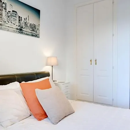 Lovely Aldea Apartment